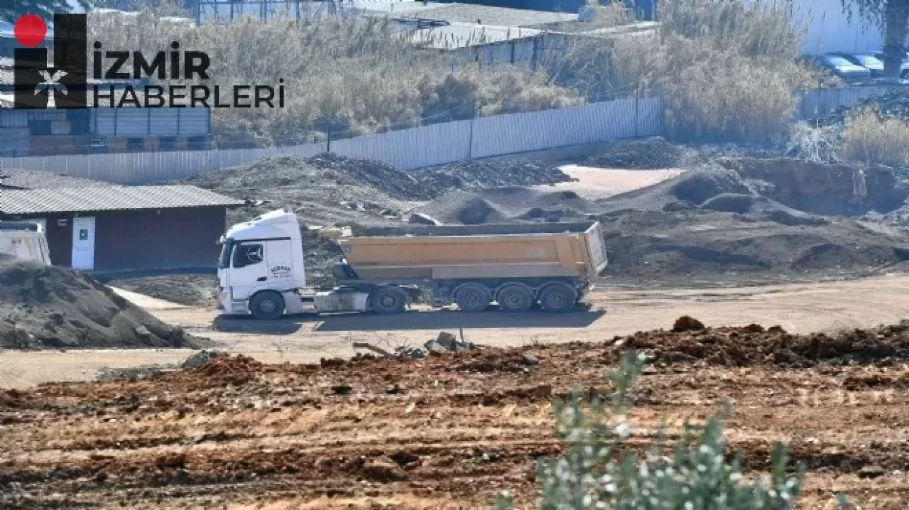 İzinsiz Döküm Skandalı: Eski Kurşun Fabrikasındaki Tehlikeli Atıklar Torbalı'ya Döküldü