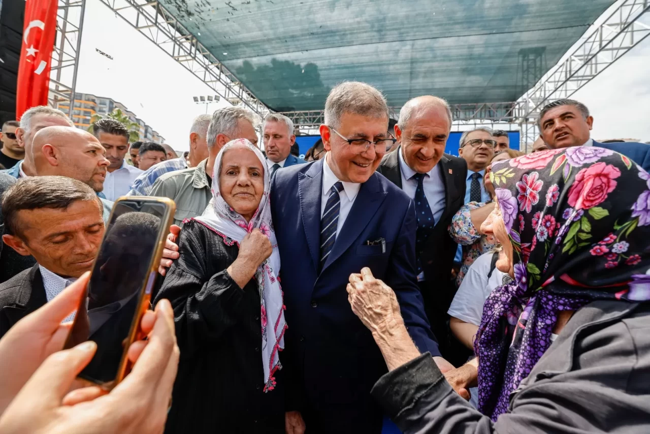 Menemen'e 620 milyon liralık altyapı yatırımı, Başkan Tugay'dan hükümete sert eleştiriler!