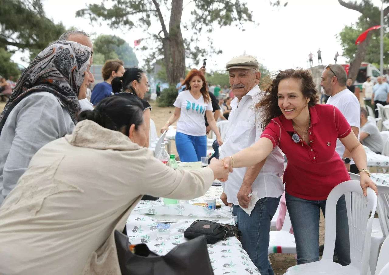 Başkan Ünsal ve emekçiler dayanışma pikniğinde buluştu
