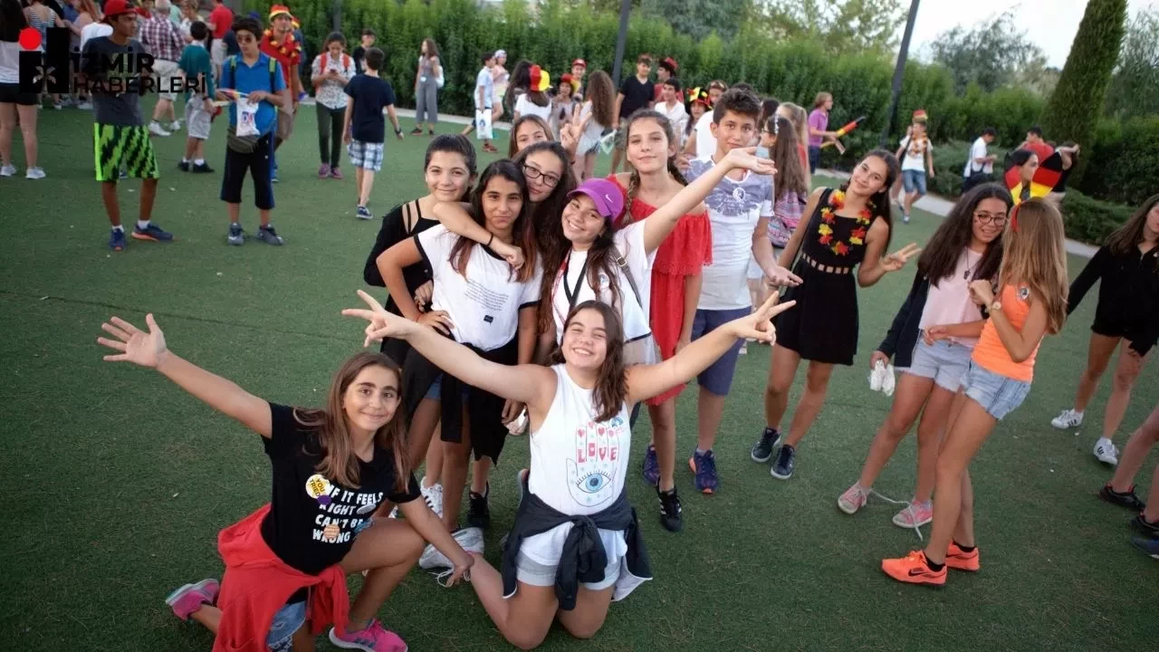 Çocuklar Uzaya İlk Adımı Bu Yaz Kampında Atıyor