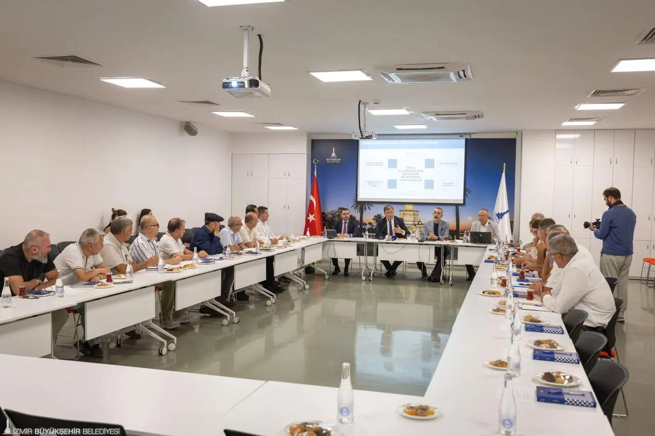 Başkan Tugay: Sağlıklı gıdaya erişimin sürekliliği için iş birliği şart