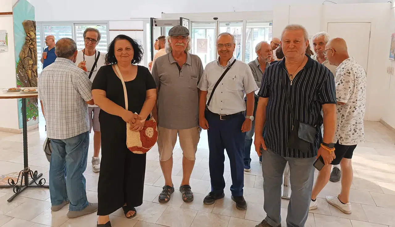 Dünya Çizerlerini Buluşturan Sergi