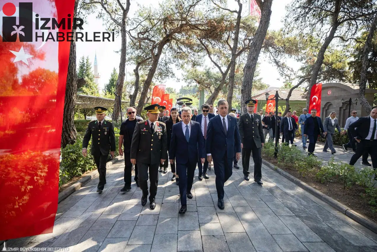 Başkan Tugay 15 Temmuz şehitlerini andı