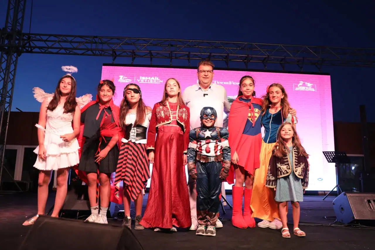 TeosFest başladı;  “Sanatçılar Şehri” Seferihisar sanatla buluştu