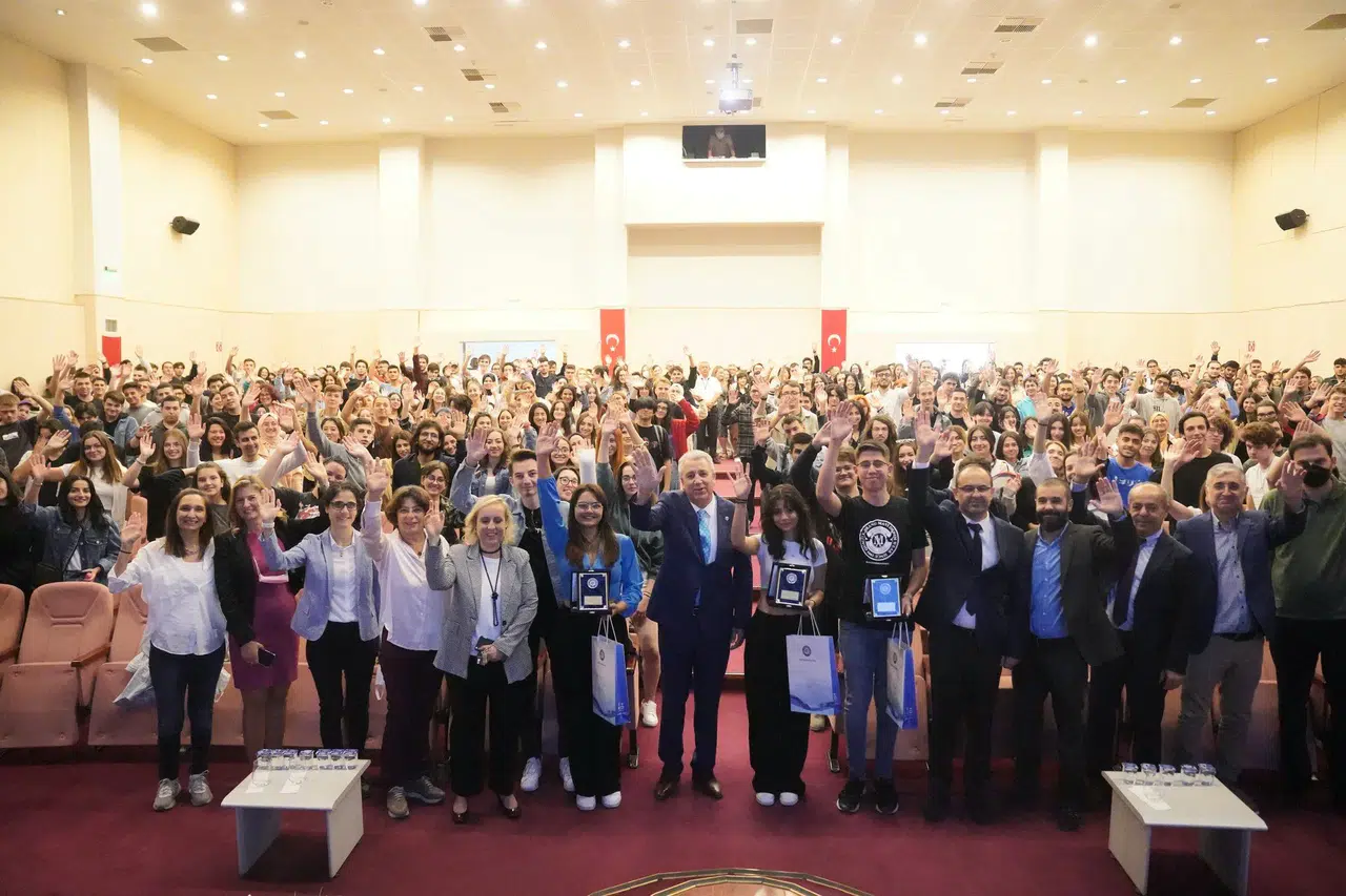 EÜ Fen Fakültesi Türkiye’nin temel bilimcilerini yetiştiriyor