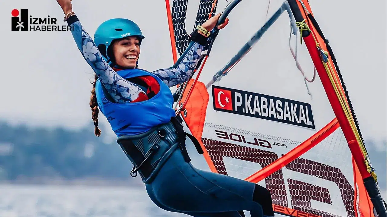 Rüzgârın kızı İzmirli Parla Kabasakal, Fransa’da Dünya Şampiyonluğunu ilan etti