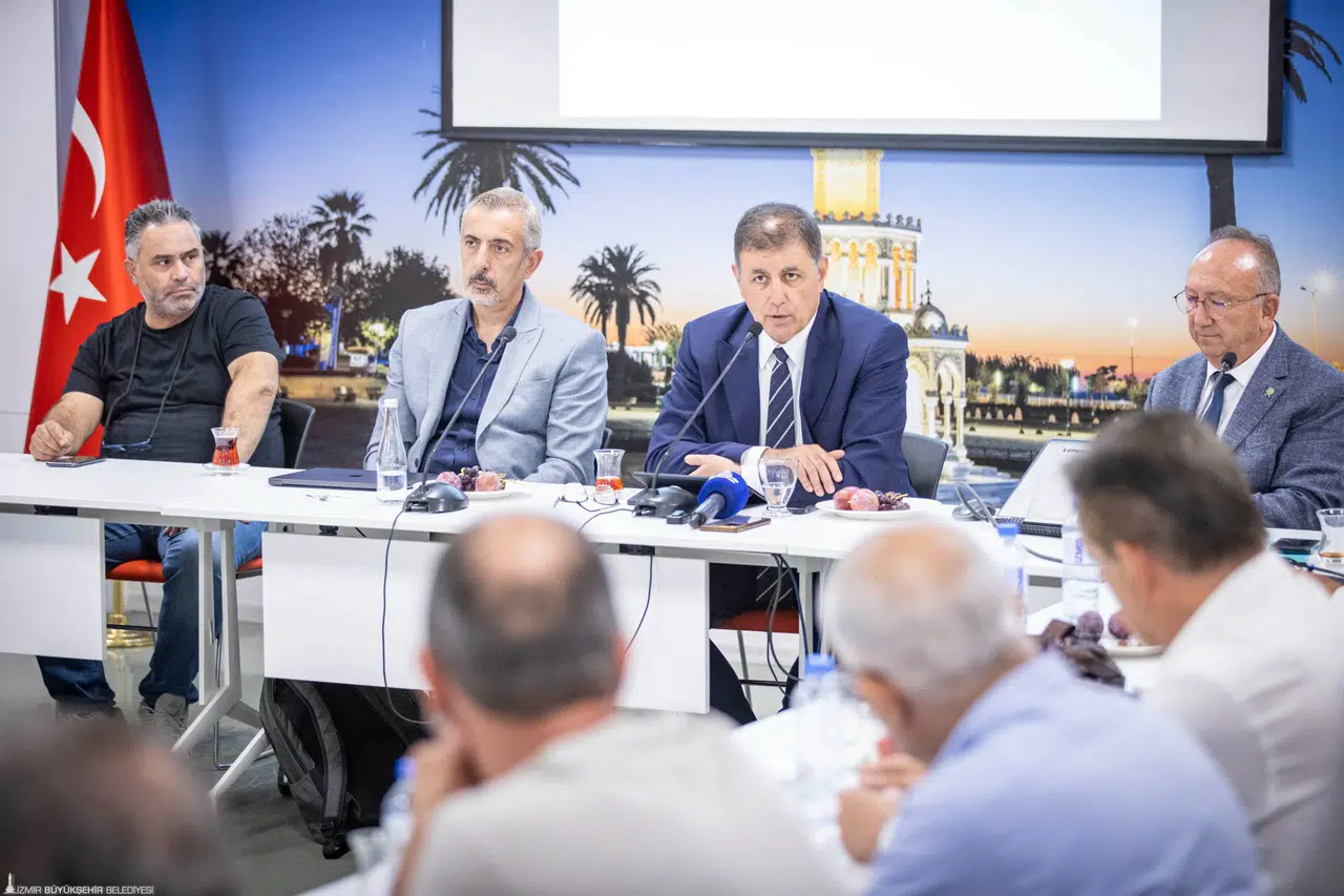 Başkan Tugay’dan gıda güvenliği için ortak akıl çağrısı