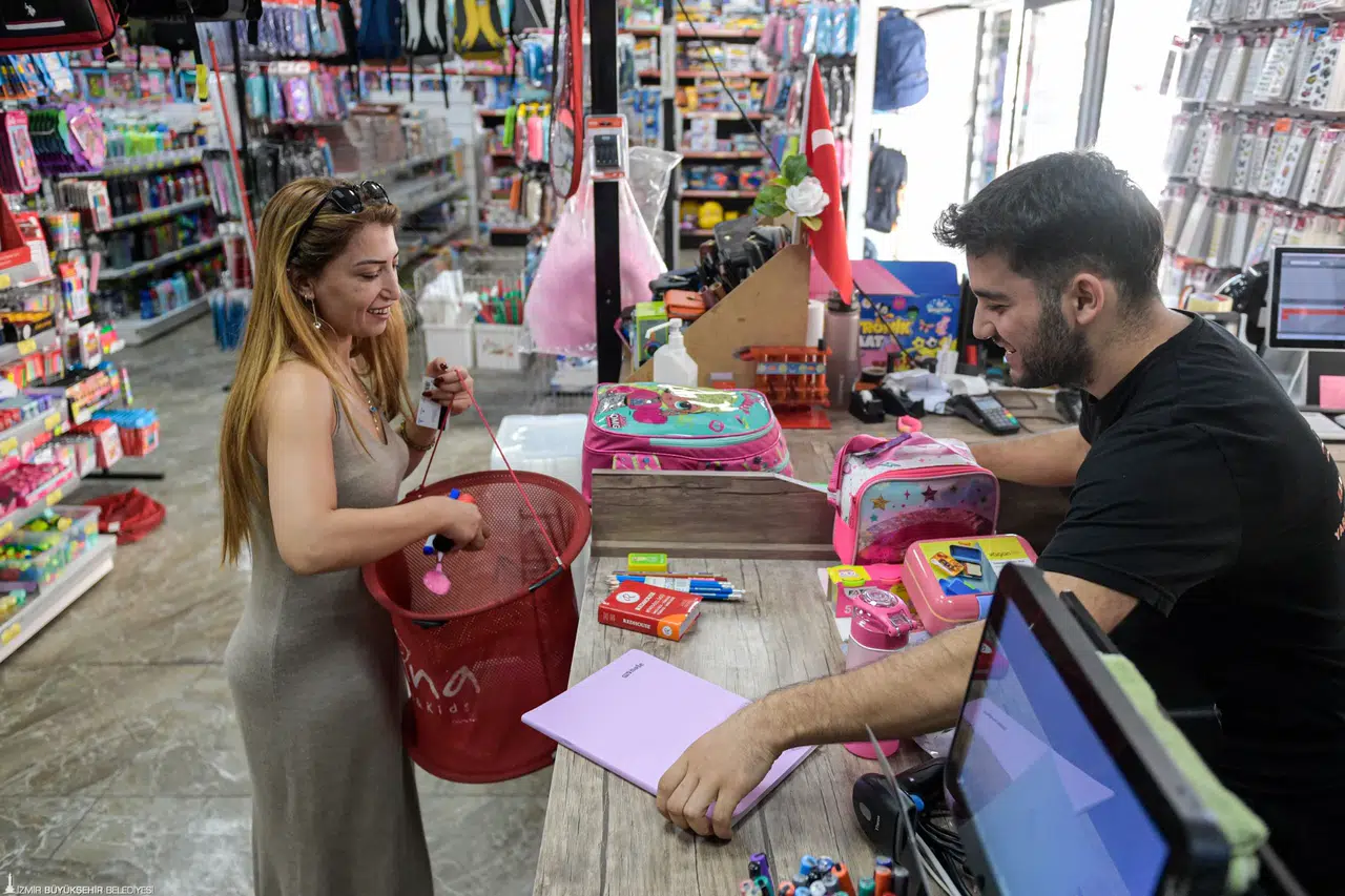Kırtasiye desteği, hem velilere hem esnafa nefes aldırdı