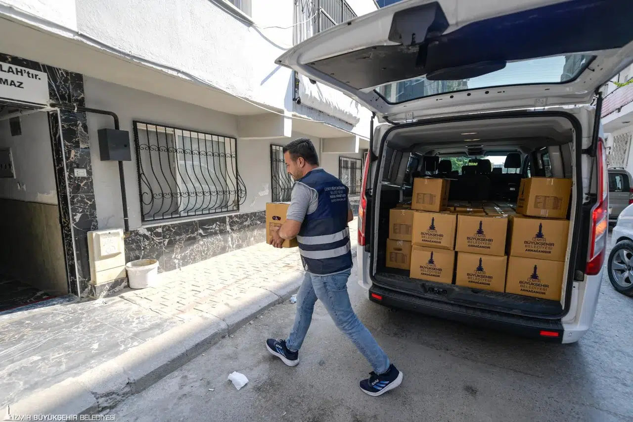 Büyükşehir ihtiyaç sahiplerine bir “alo” kadar yakın