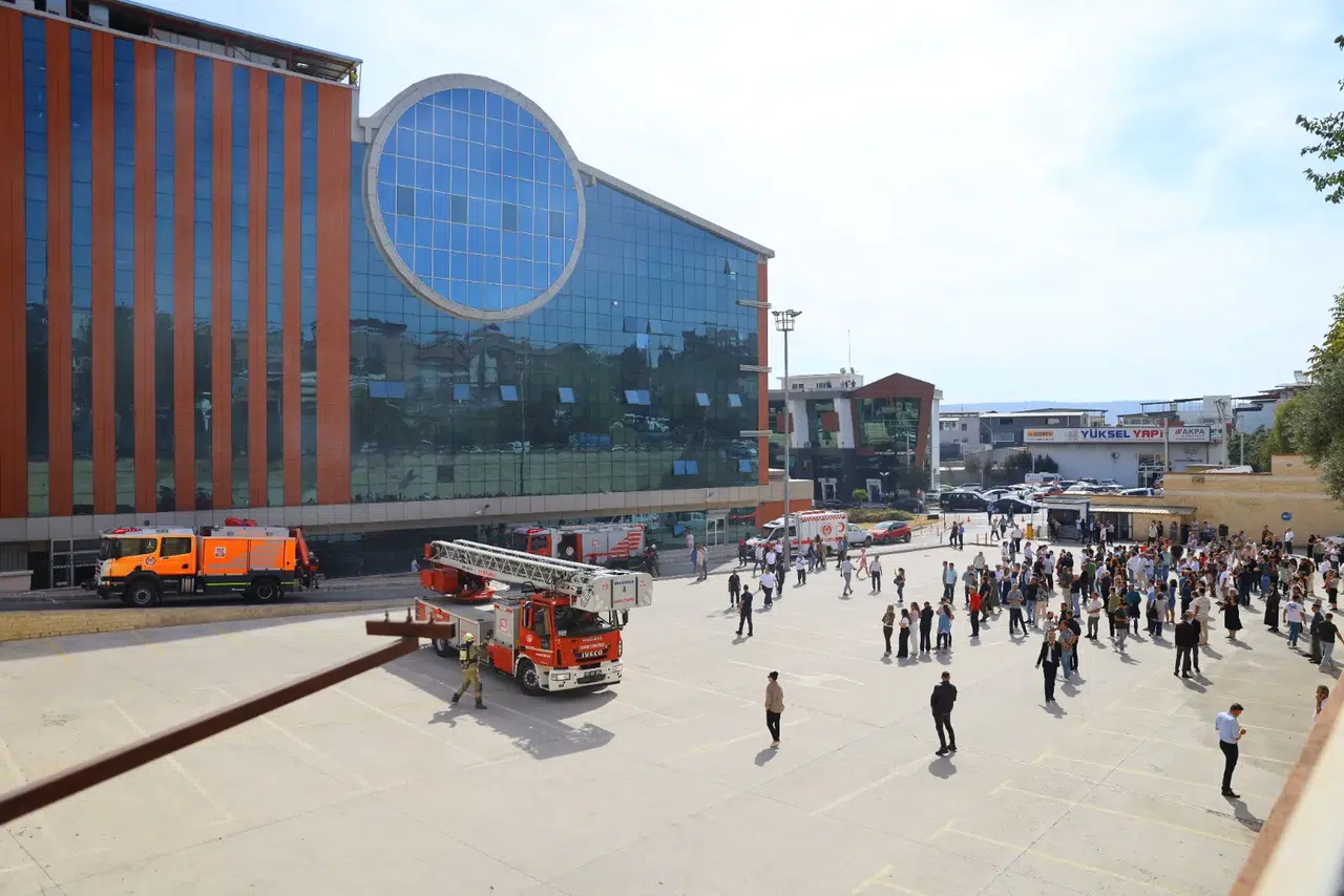 Karabağlar’da Gerçeği Aratmayan Tatbikat