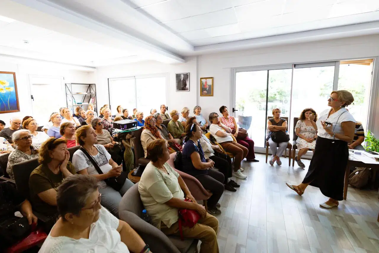 Balçova’da anlamlı Alzheimer etkinliği