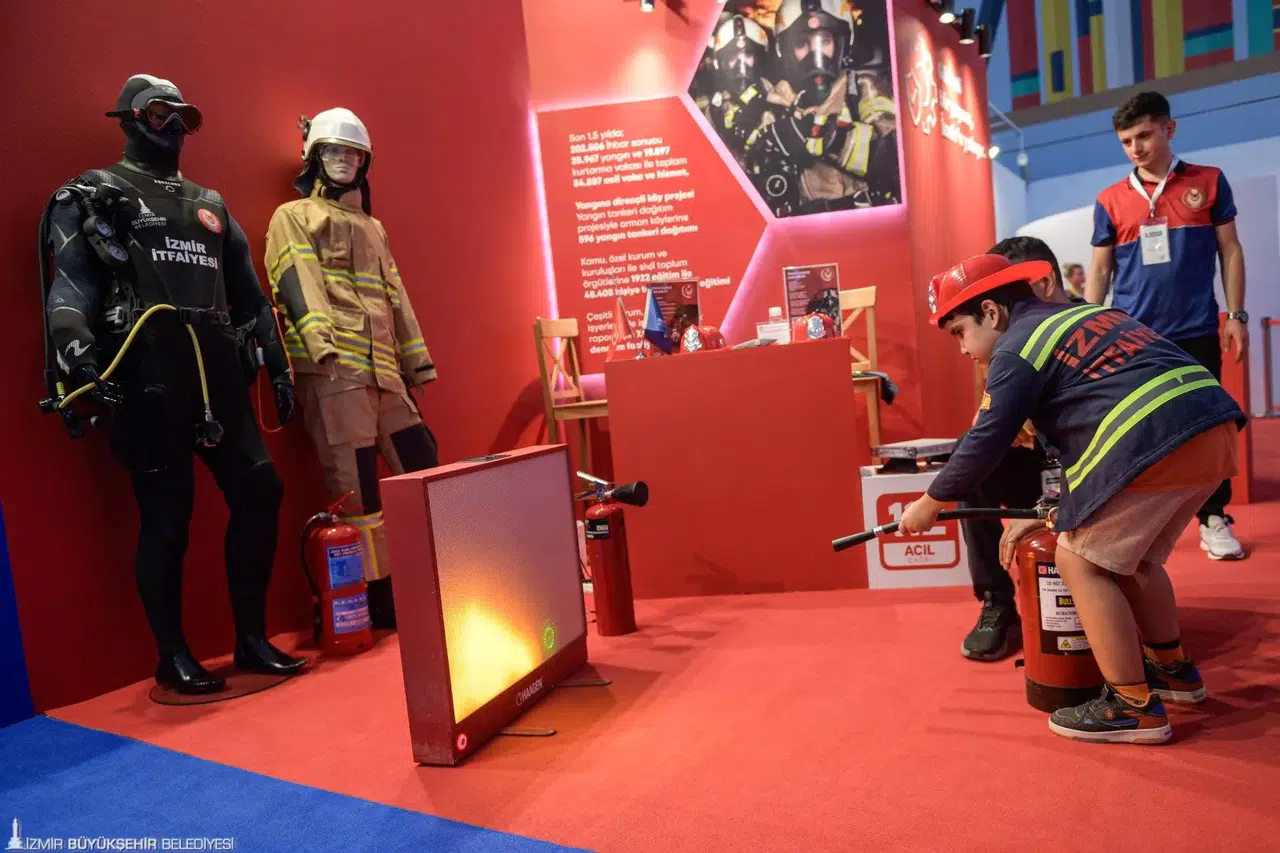 Alevler sanal, heyecan gerçek