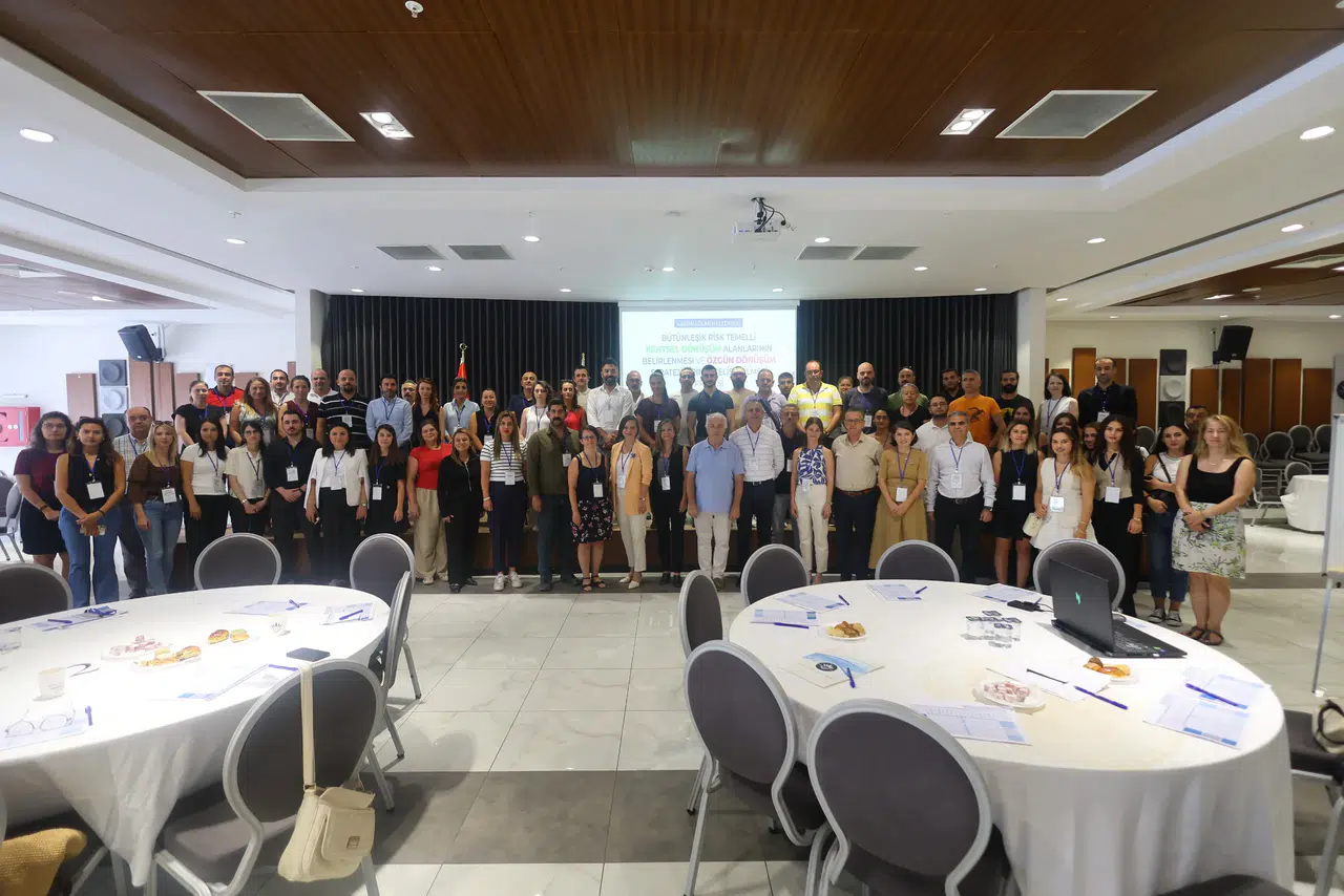 Karabağlar’da Bütünleşik Kentsel Dönüşüm Çalıştayı