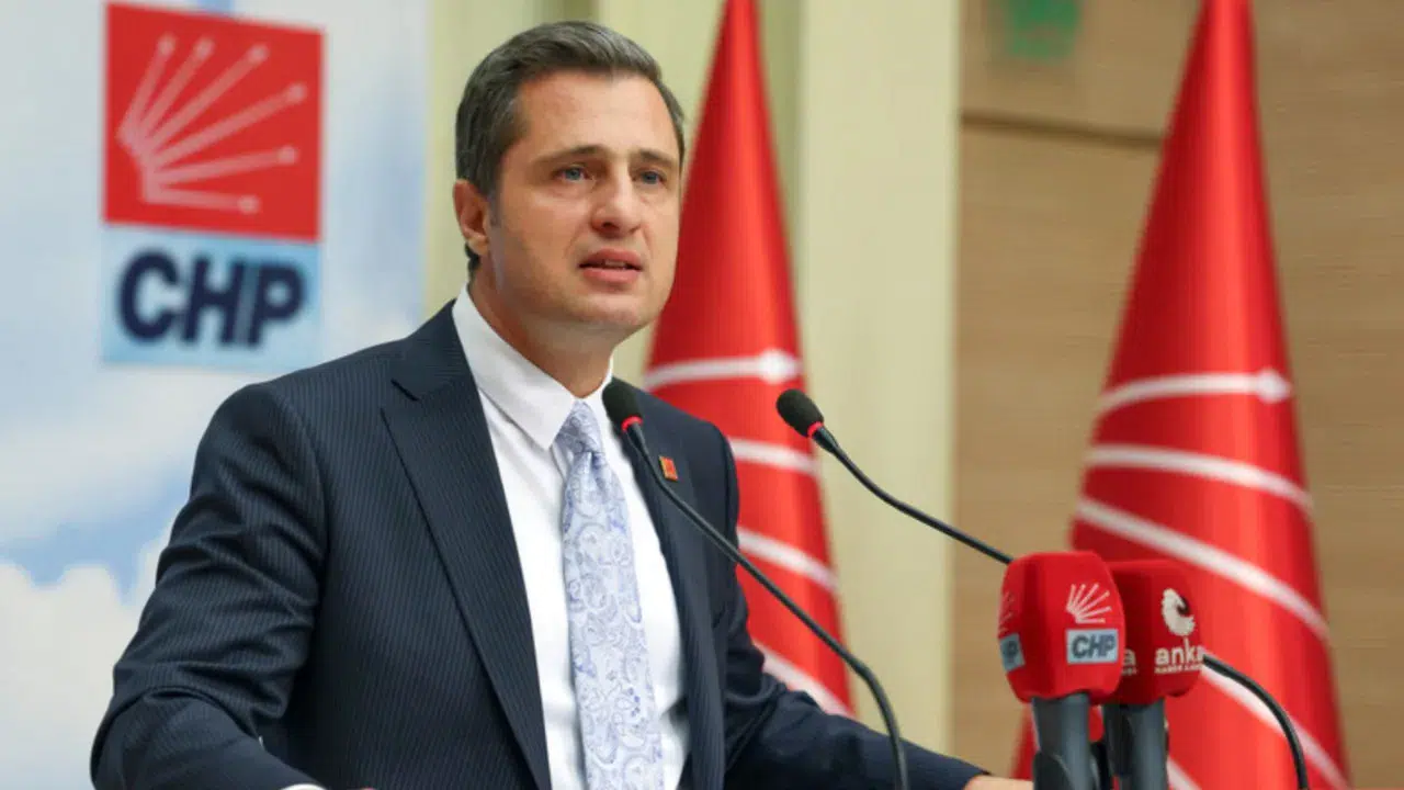 CHP’den meclis açılışında çarpıcı karar: Özgür Özel ve Milletvekilleri Erdoğan’ı karşılamayacak!