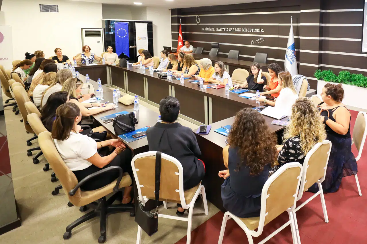 Kadına şiddete karşı Narlıdere’de dayanışma buluşması