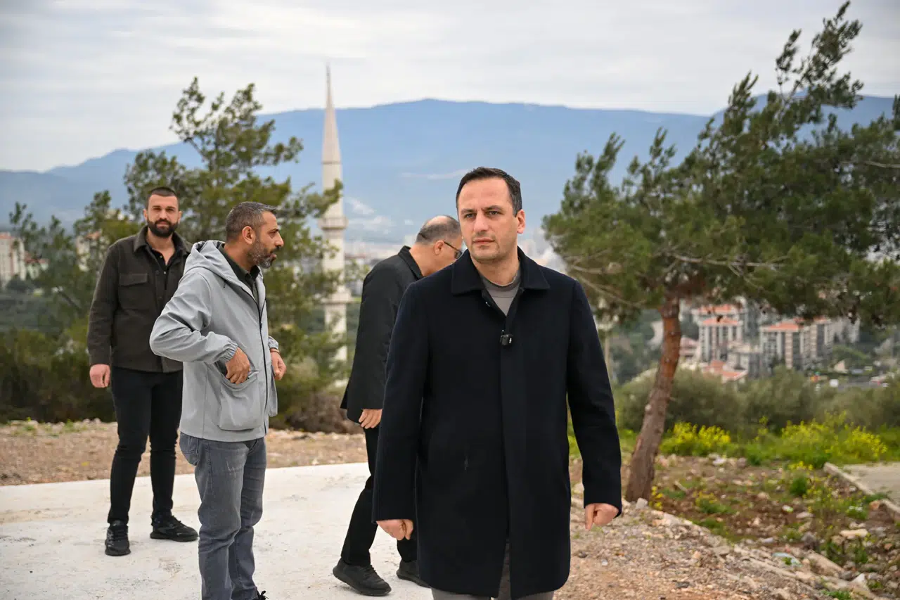 “İZMAR ve kafeterya projeleri yakında hayata geçiyor”