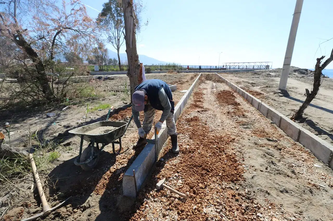 Sahil Yürüyüş Yolu Kaydırıldı