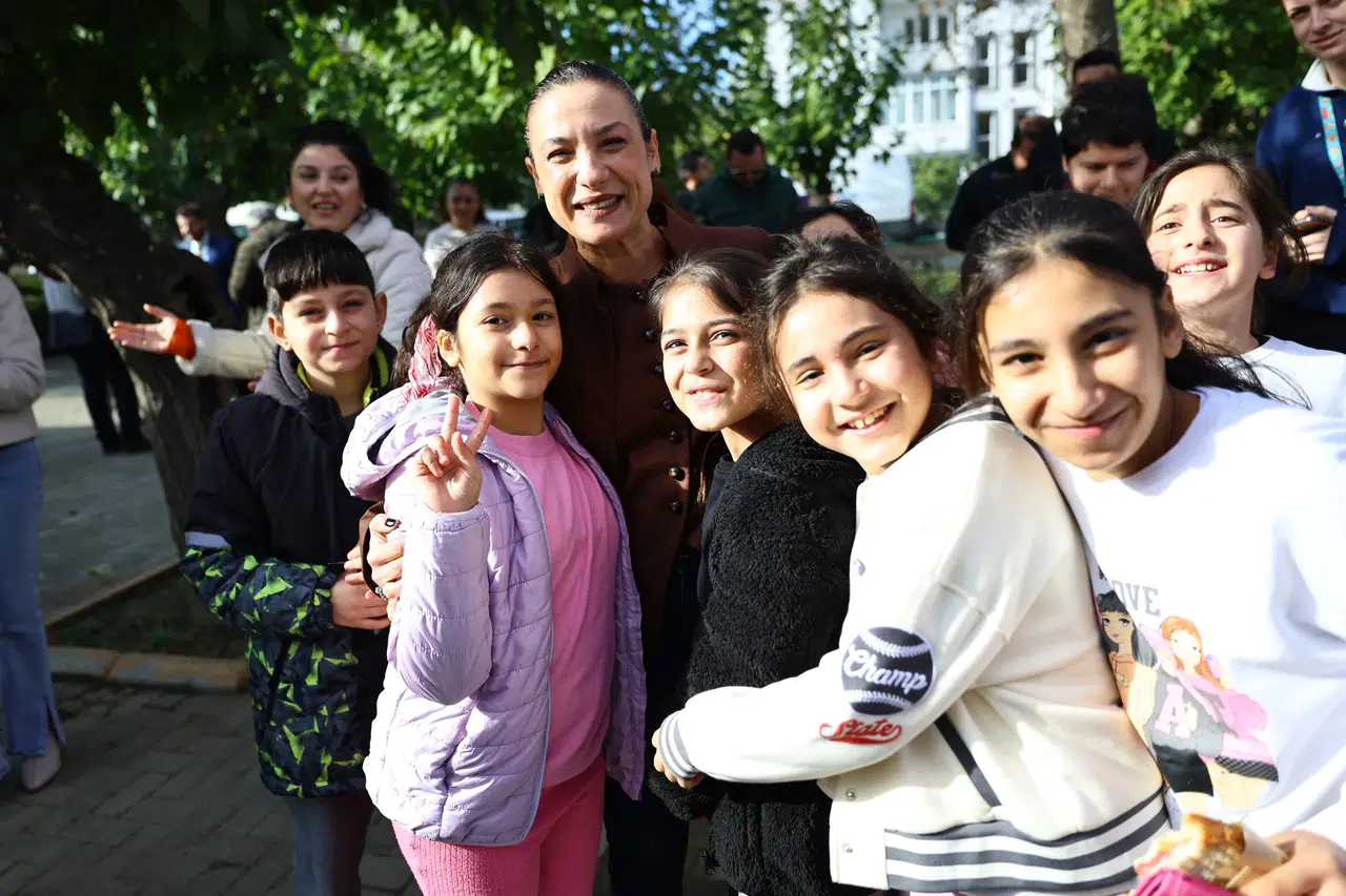 EFES SELÇUK’TA ÇOCUKLAR 23 NİSAN ŞENLİĞİNDE BULUŞACAK