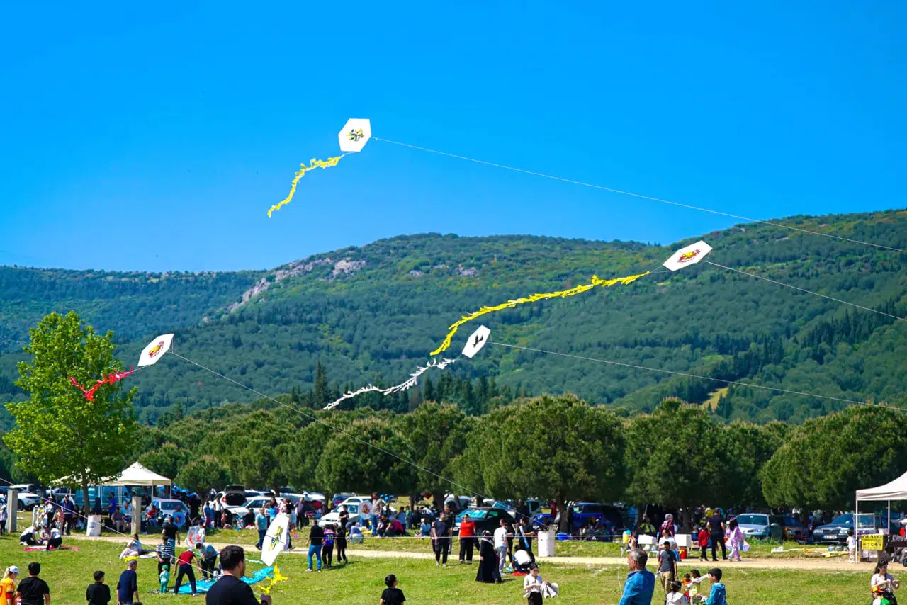 Torbalı Belediyesi’nden gökyüzünü renklendiren şenlik