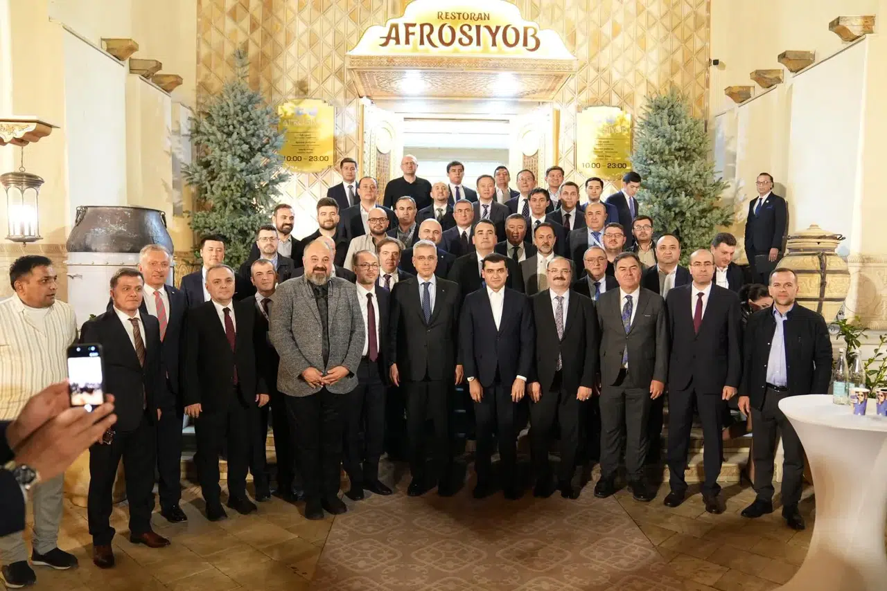 İzmir Bakırçay Üniversitesi’nden Türk Dünyası Sağlık Vizyonuna Güçlü Katkı