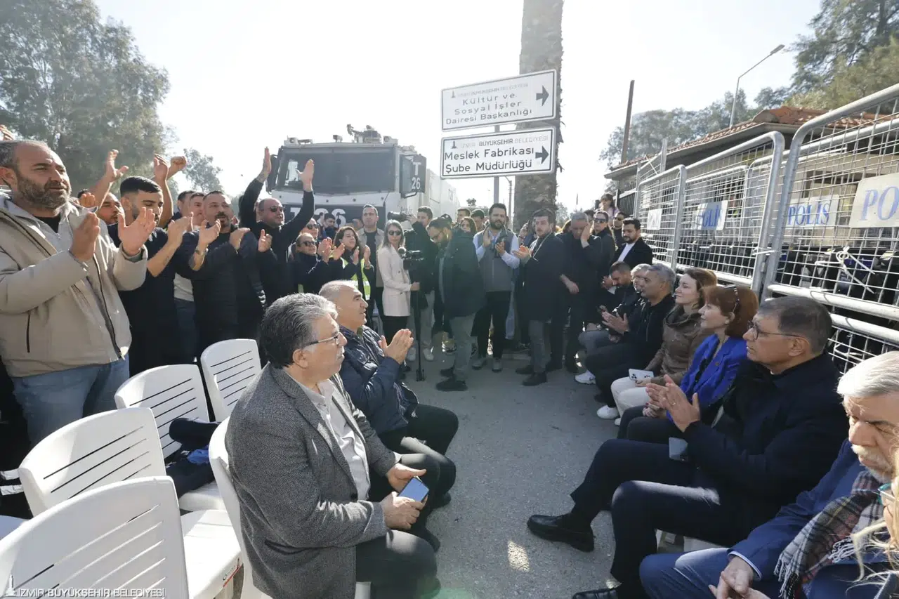 Meslek Fabrikası için direniş sürüyor