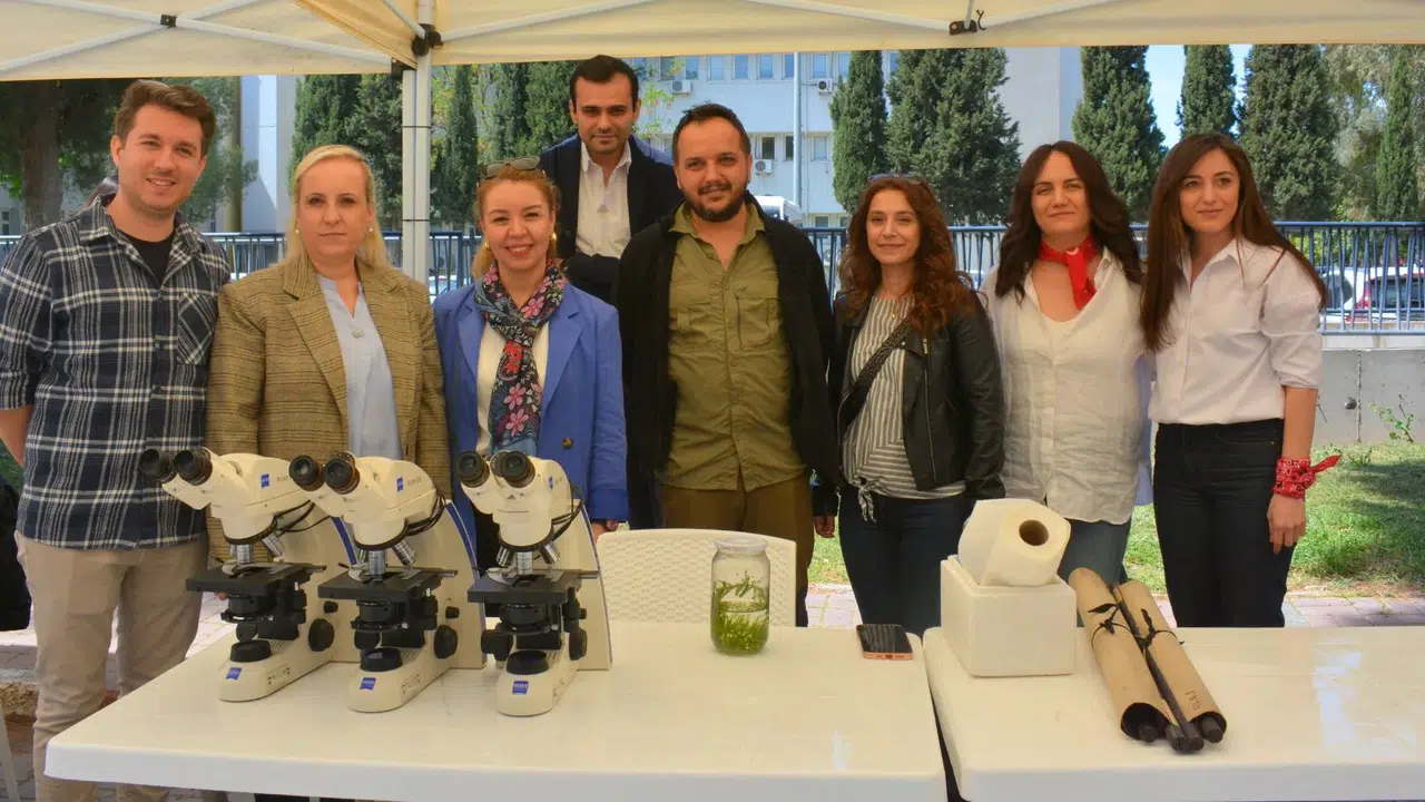 Ege Üniversitesinde bilimle çocukların neşesi buluştu