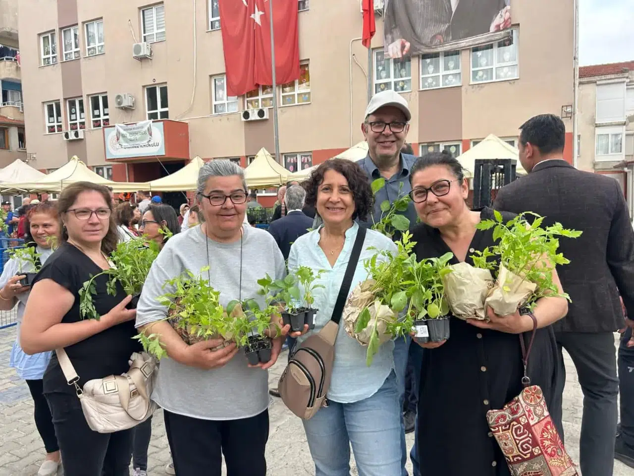 Seferihisar Belediyesi 14. Tohum Takas Şenliği'ne hazır