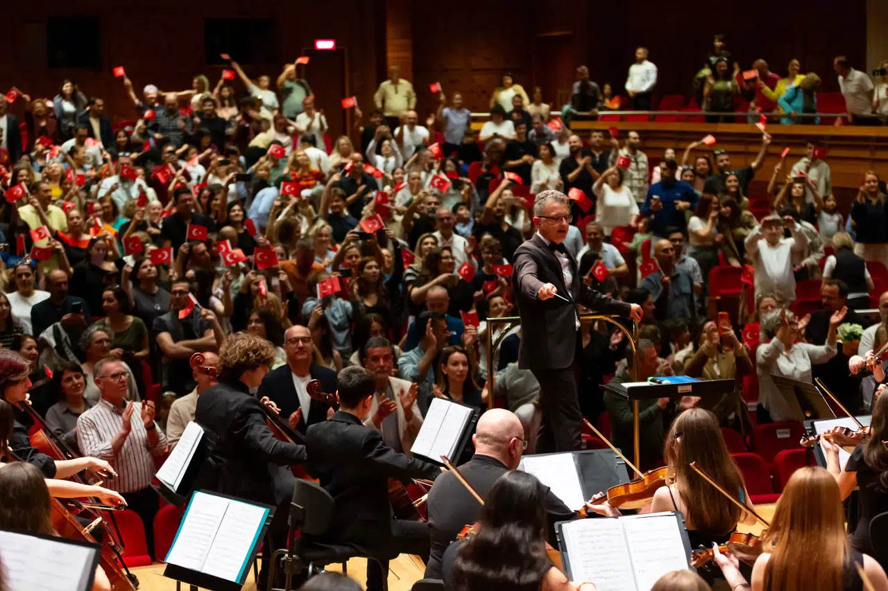 NARLIDERE BELEDİYESİ ÇOCUK SENFONİ ORKESTRASI’NDAN AASSM’DE 23 NİSAN KONSERİ