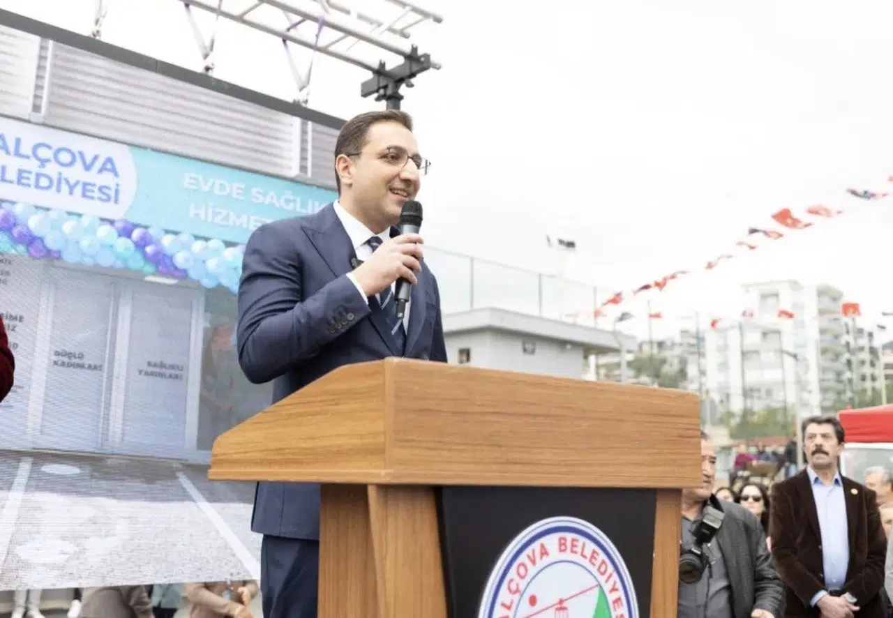 BALÇOVA’DA SOSYAL BELEDİYECİLİĞİN YENİ ADIMI: EVDE SAĞLIK VE HASTA NAKİL HİZMETİ BAŞLADI