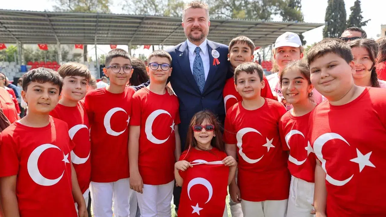 Buca’da 23 Nisan coşkusu