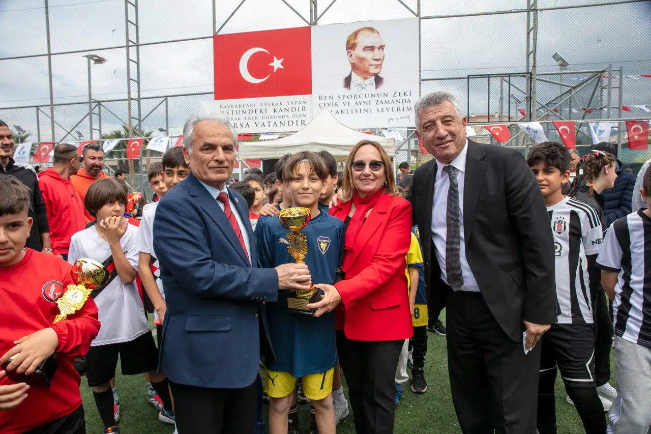 23 Nisan Coşkusu Güzelbahçe’de Dolu Dolu Yaşandı