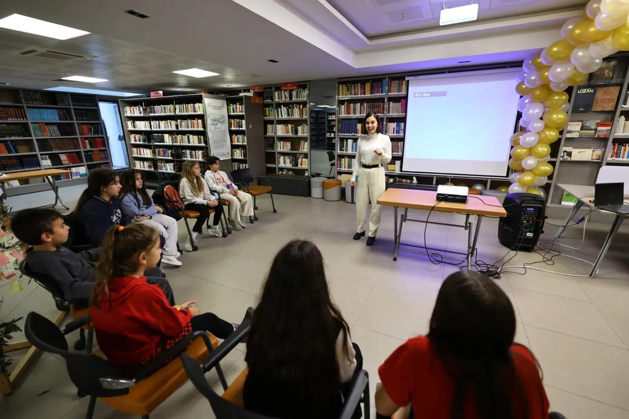 KİTAP, SANAT VE FELSEFE EFES SELÇUK’TA BULUŞUYOR