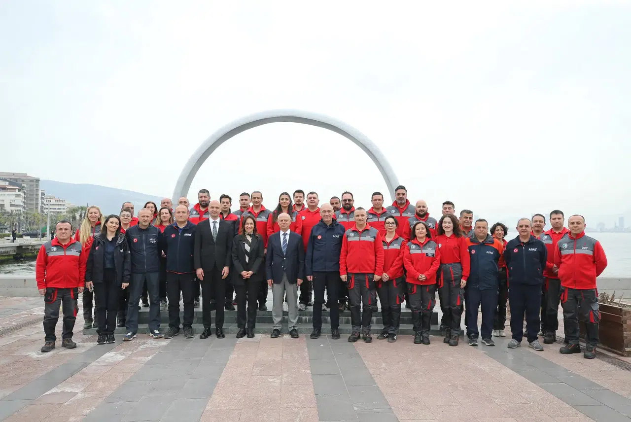 Karşıyaka Belediyesi Arama Kurtarma Ekibi hayat kurtaracak!