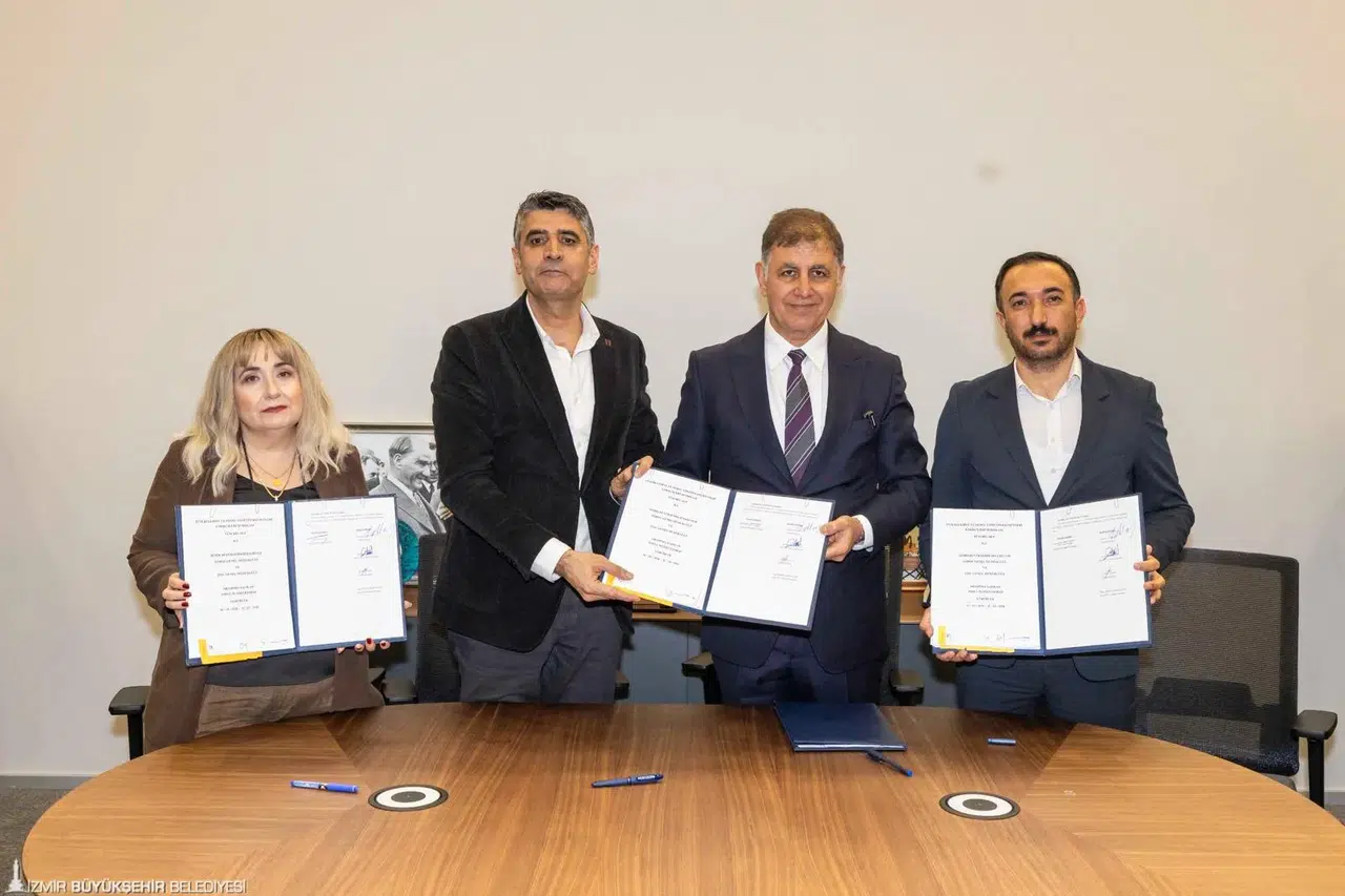 Başkan Tugay: Hep beraber İzmir’e hizmet etmenin onurunu yaşıyoruz