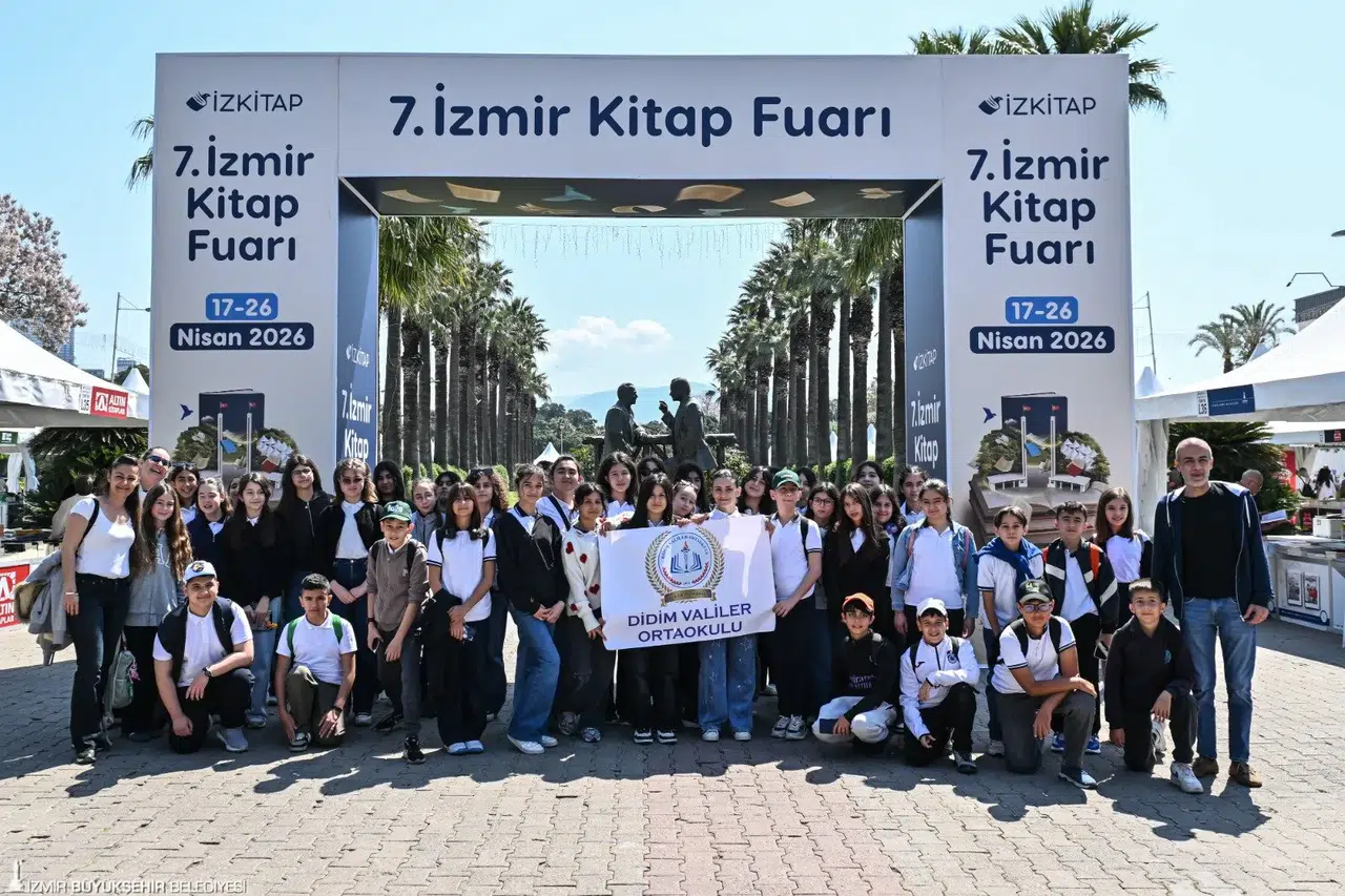 İZKİTAP öğrencilerin buluşma noktası oldu