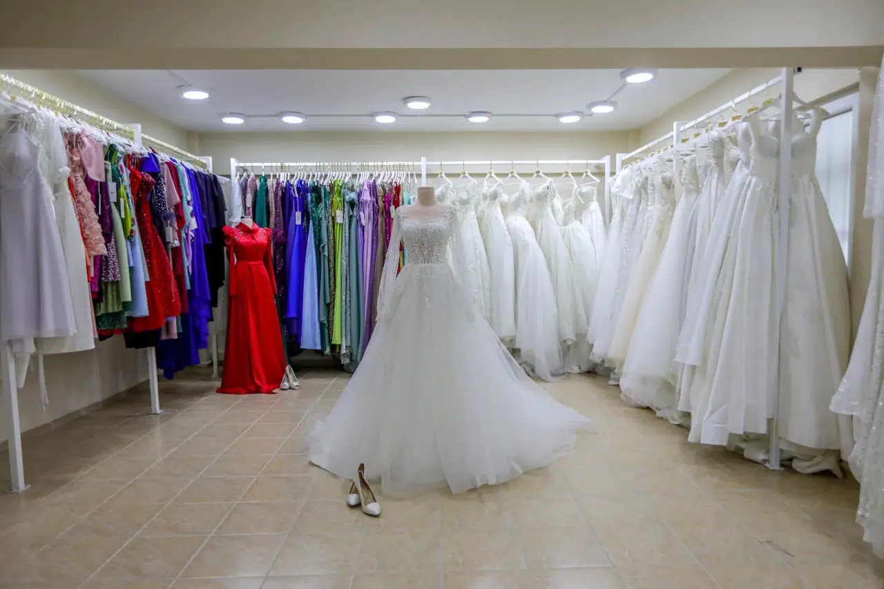 Bayraklı’da Evlenecek Çiftlere Anlamlı Destek