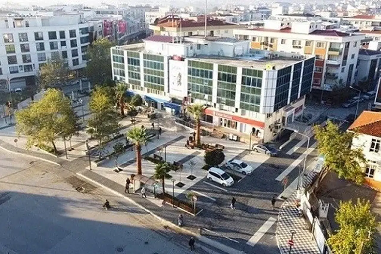 Menderes’te İki Yılda Hizmetle Dolu Bir Dönem Geçirildi