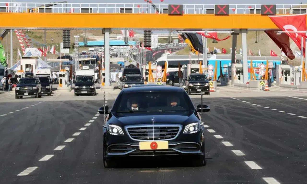 AK Parti’li Kırkpınar: “Ulaştırmada Büyük Dönüşüm Sağladık”