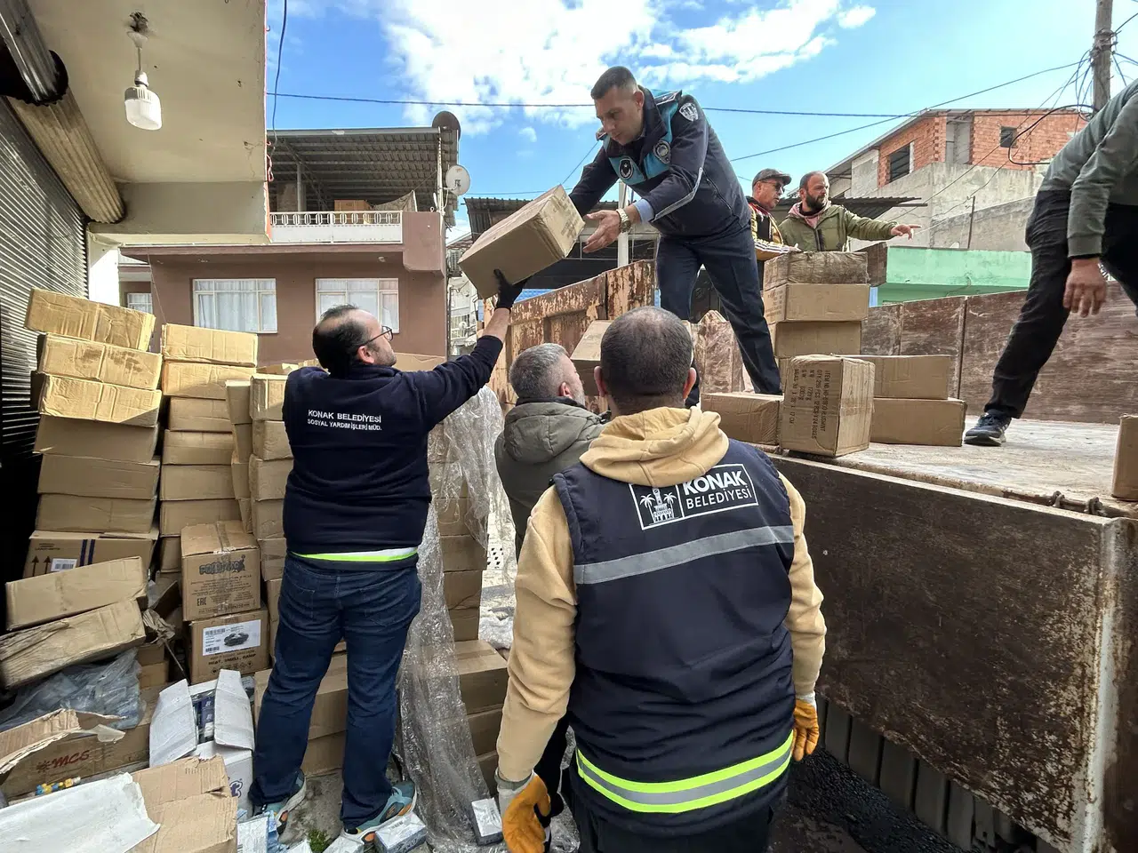Konak zabıtası, halk sağlığını hiçe sayanlara geçit vermedi