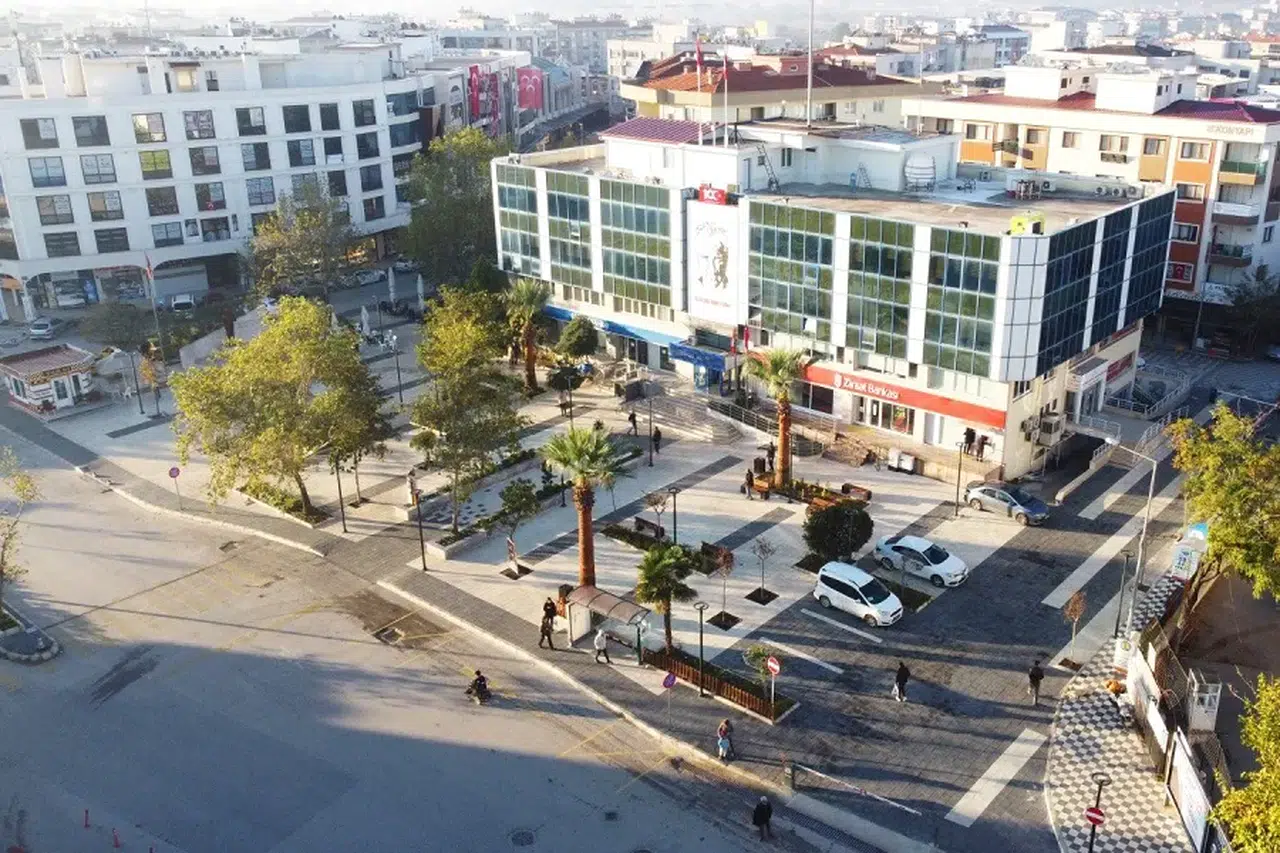 Tütüncüoğlu Parkı Yenilendi