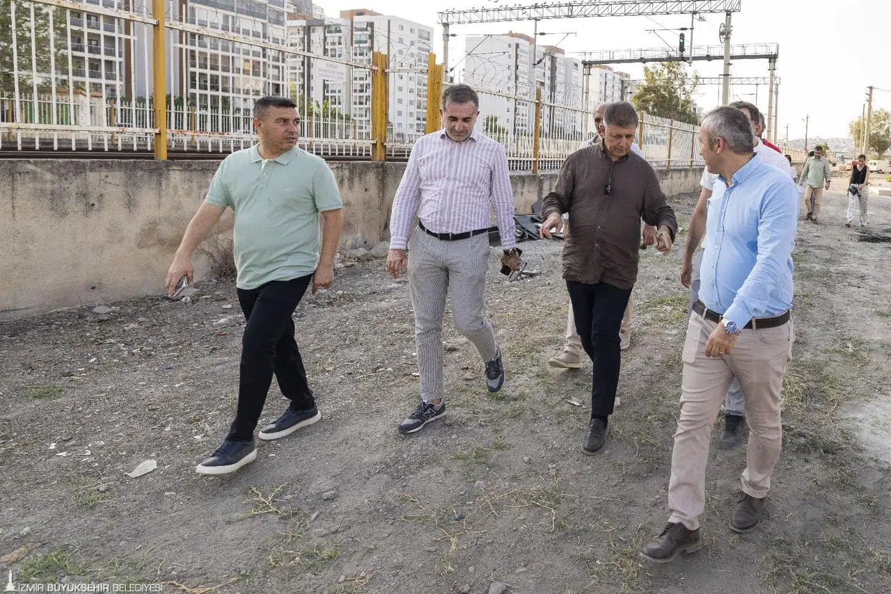 Atıl alan mahalle parkına dönüştü