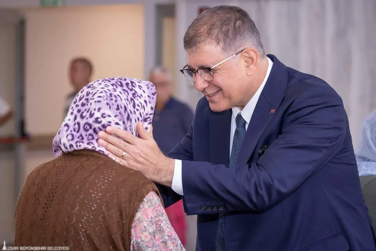 Büyükşehir dar gelirlileri yalnız bırakmadı