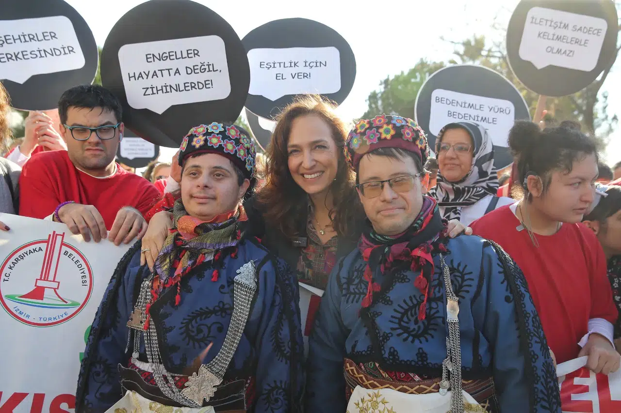 Karşıyaka engelsiz yaşam için el ele