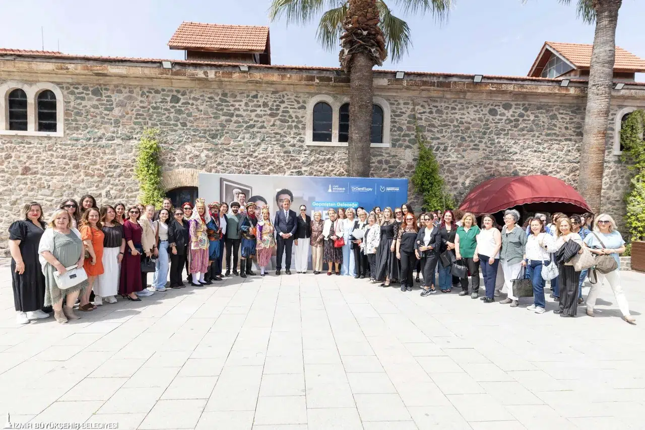 Başkan Tugay’dan Hemşireler Günü mesajı