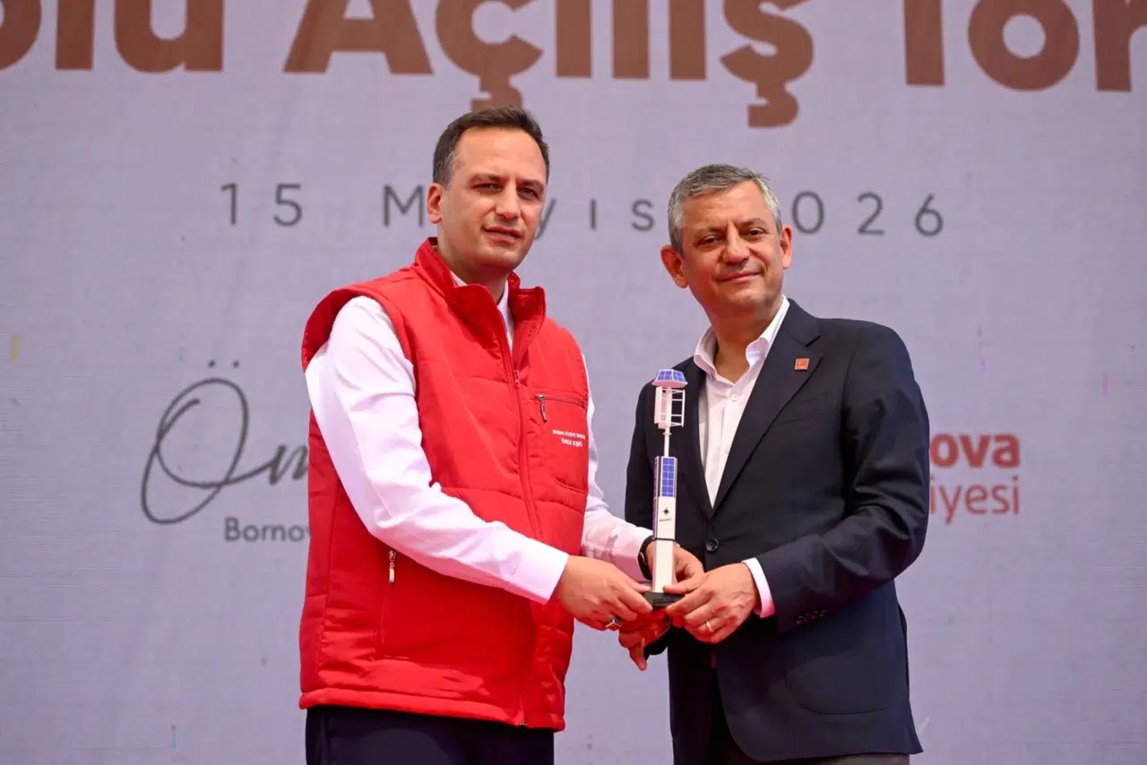 "Bornova, Yenilenebilir Enerji ile Çevresel Dönüşüme Adım Atıyor"