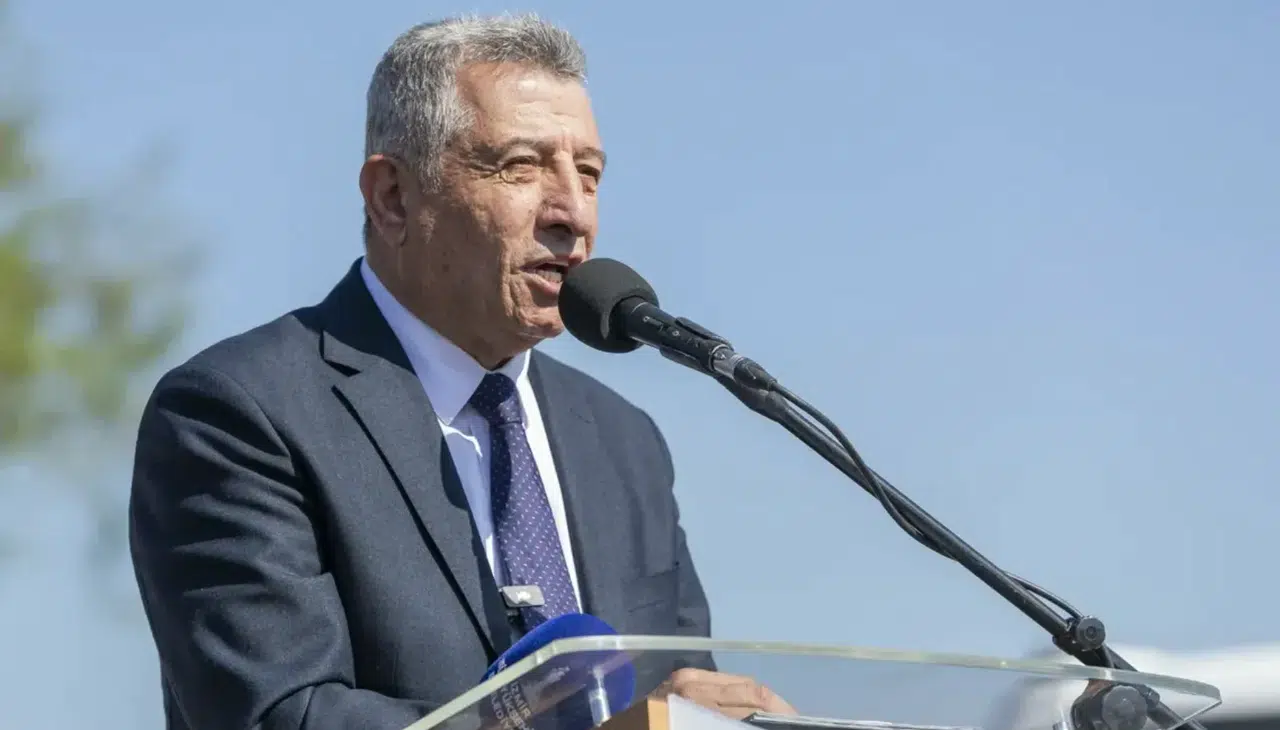 Güzelbahçe Belediye Başkanı Günay, Rüşvet Skandalı Nedeniyle Görevden Alındı!