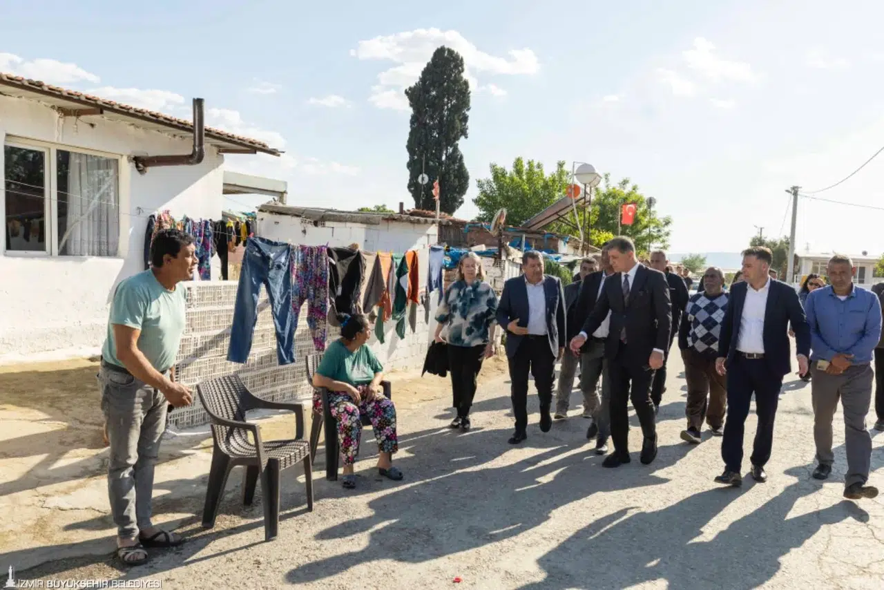 Başkan Tugay Çırpı’da halkla buluştu
