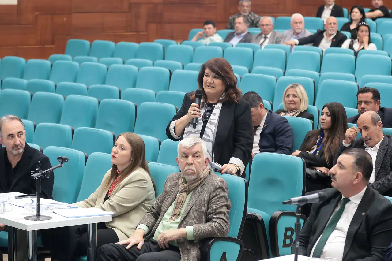 Başkan Mutlu: Konak’ta dayanışmayla hizmete devam ediyoruz