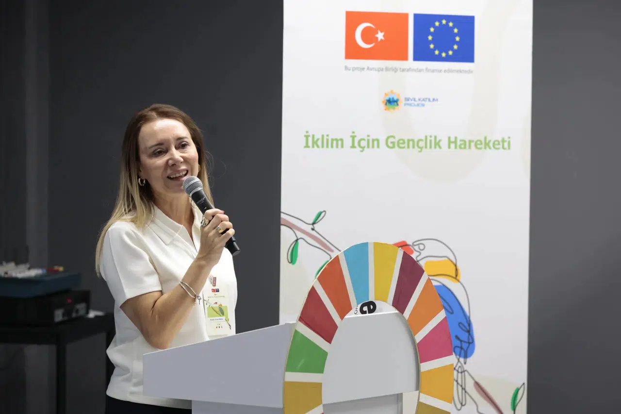 Konak’a gençler için 50 bin dolarlık iklim hibesi