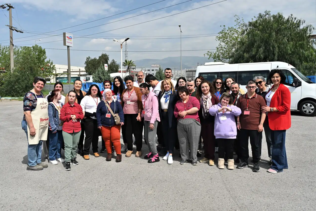 Bornova’da özel bireylerden doğaya anlamlı dokunuş
